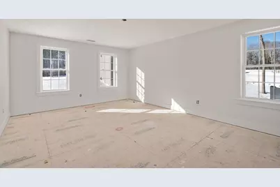 376 Elmwood Avenue, Holden, MA 01520 - Photo 3