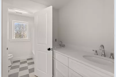 376 Elmwood Avenue, Holden, MA 01520 - Photo 17