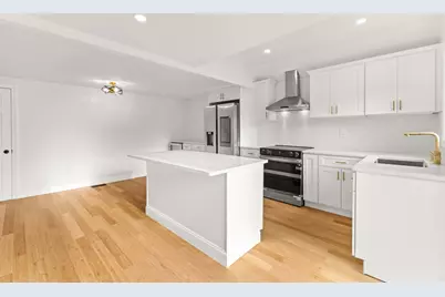 52 Adams St, Stoughton, MA 02072 - Photo 9