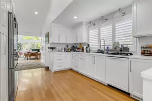 282 Atlantic Ave, Swampscott, MA 01907 - Photo 7