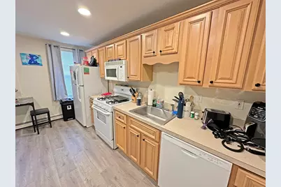 428-432 E 3rd Street, Boston, MA 02127 - Photo 9