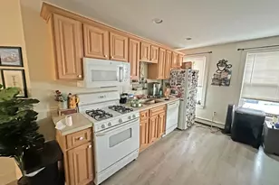 428-432 E 3rd St, Boston, MA 02127 - Photo 5