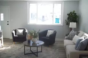 33 Hodges Ave, Somerset, MA 02725 - Photo 11