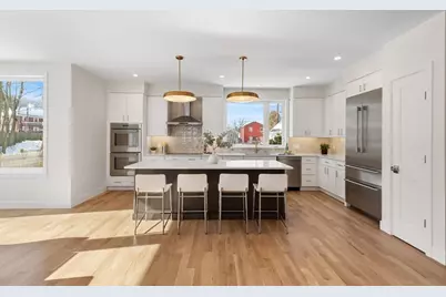 12 Brandon St, Lexington, MA 02420 - Photo 3