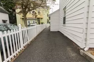 31 Eastburn, Boston, MA 02135 - Photo 3