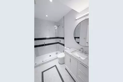 65 L Street #8, Boston, MA 02127 - Photo 9