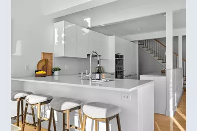 49 Powisset St, Dover, MA 02030 - Photo 9