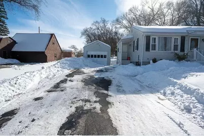 7 Barbara Street, Millbury, MA 01527 - Photo 3