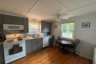 20 Pinevale Ave, Reading, MA 01867 - Photo 3