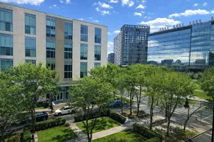 2 Earhart, Cambridge, MA 02141 - Photo 9