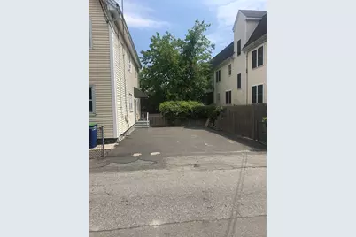 22 Murdock St #2, Somerville, MA 02144 - Photo 9