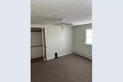 22 Roundy St #2, Beverly, MA 01915 - Photo 5