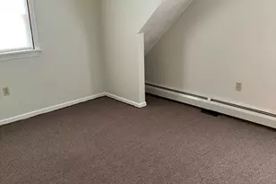 22 Roundy St, Beverly, MA 01915 - Photo 11