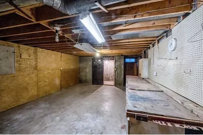 178 Falcon Dr, Westfield, MA 01085 - Photo 37