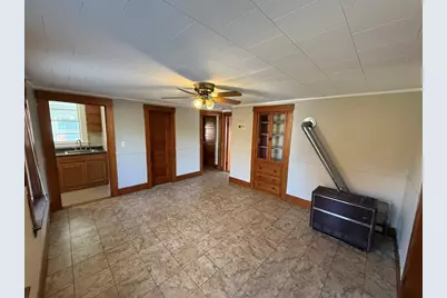 306 Franklin Rd #2, Fitchburg, MA 01420 - Photo 5