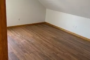 52 Forest St, Fall River, MA 02721 - Photo 5