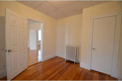 51 Thornton St #2, Revere, MA 02151 - Photo 5