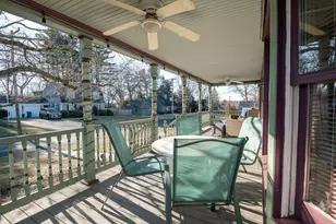 25 Juniper Ave, Wakefield, MA 01880 - Photo 3