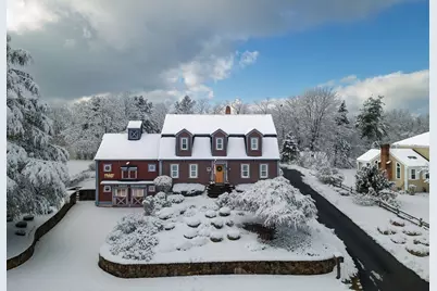 82 Lester Ln, Weymouth, MA 02188 - Photo 1