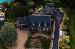 82 Lester Ln, Weymouth, MA 02188 - Photo 3