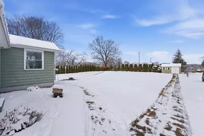 750 Amostown Road, West Springfield, MA 01089 - Photo 37