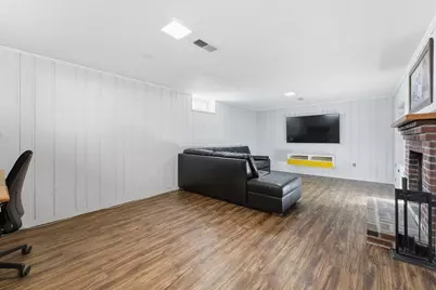 750 Amostown Road, West Springfield, MA 01089 - Photo 27