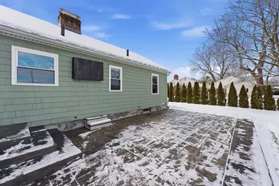 750 Amostown Road, West Springfield, MA 01089 - Photo 33