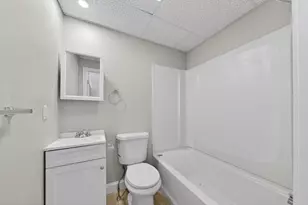 169 Grant St, Fall River, MA 02721 - Photo 13