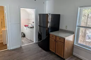 9 Turnpike Rd, Montague, MA 01376 - Photo 5