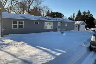 2 Sunnydale Cir, Brimfield, MA 01001 - Photo 1