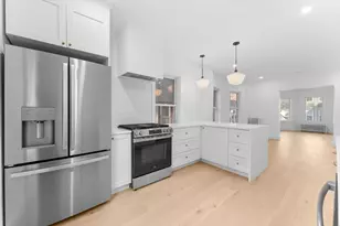 57 Weld Hill St, Boston, MA 02130 - Photo 21