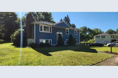 60 Wethersfield Rd, Bellingham, MA 02019 - Photo 7