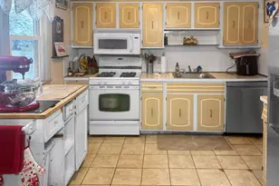 60 Wethersfield Rd, Bellingham, MA 02019 - Photo 5