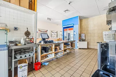 1535 Memorial Drive, Chicopee, MA 01020 - Photo 29