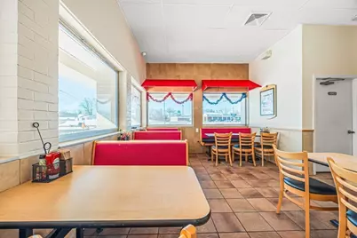 1535 Memorial Drive, Chicopee, MA 01020 - Photo 23