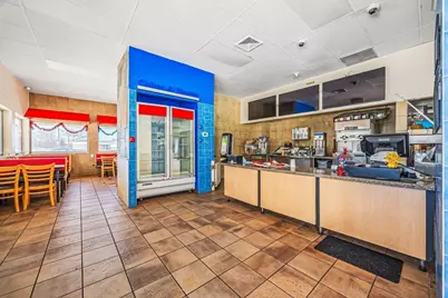 1535 Memorial Drive, Chicopee, MA 01020 - Photo 17