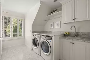 1 Old Colony Dr, Dover, MA 02030 - Photo 31