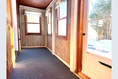 251 Union St, Northbridge, MA 01588 - Photo 15