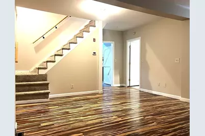 251 Union St, Northbridge, MA 01588 - Photo 7