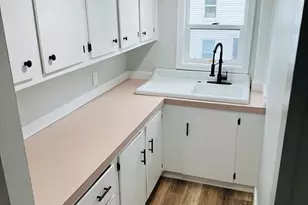 13 Crapo St, Taunton, MA 02780 - Photo 11