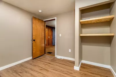 22 Hawes St, Fitchburg, MA 01420 - Photo 11