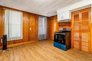 22 Hawes St, Fitchburg, MA 01420 - Photo 5