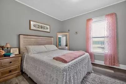 173 Myrtle Ave, Fitchburg, MA 01420 - Photo 5