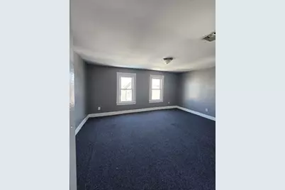 254 Oakland #3, Springfield, MA 01108 - Photo 3