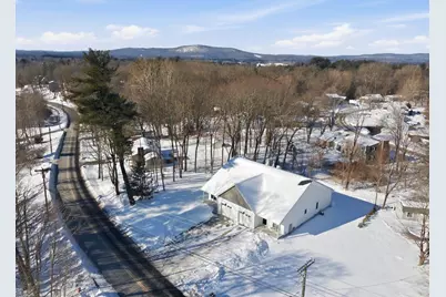 131 West St #131, Easthampton, MA 01027 - Photo 5