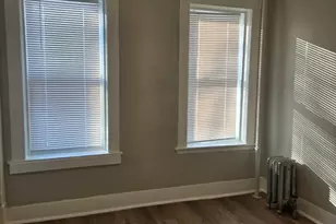 529 Union St, Springfield, MA 01109 - Photo 7