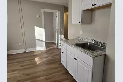 529 Union Street #1r, Springfield, MA 01109 - Photo 3