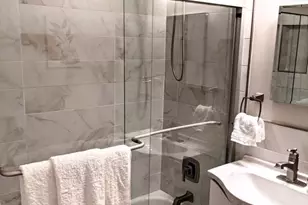 27 Bowdoin St, Boston, MA 02114 - Photo 9