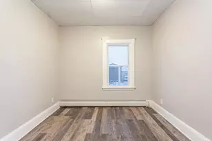 18 Studley St, New Bedford, MA 02740 - Photo 9