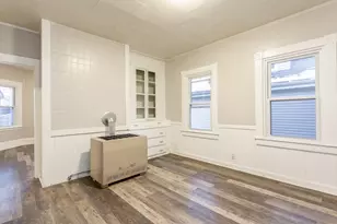 18 Studley St, New Bedford, MA 02740 - Photo 17